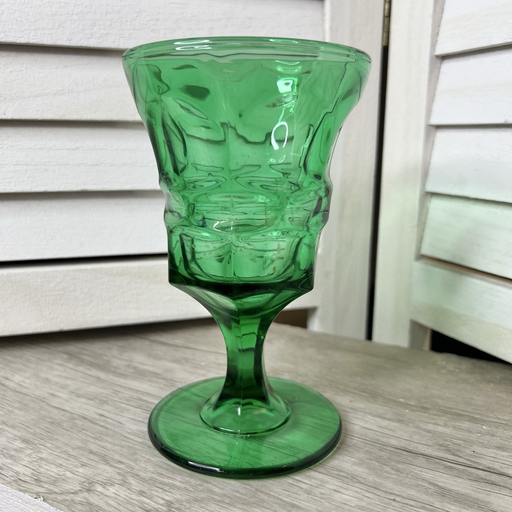 Vintage‎ Green Pressed Glass Goblet Textured Optic Panel Wine Water Glass *READ